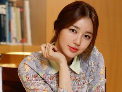 Siapakah Lawan Main yang Paling Mendekati Tipe Ideal Yoon Eun Hye?